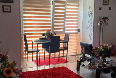 Apartament cu 3 camere decomandat în Theodor Pallady