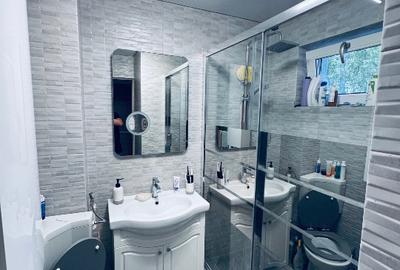 Apartament 3 camere decomandat vis a vis de hotel zodiac - 12