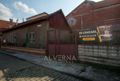 Casa individuala cu 2 camere, teren si acces auto langa Cluj Arena - 1