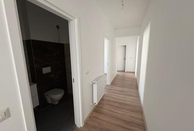 Apartament 3 camere - bloc nou - etaj 3/5 - 10