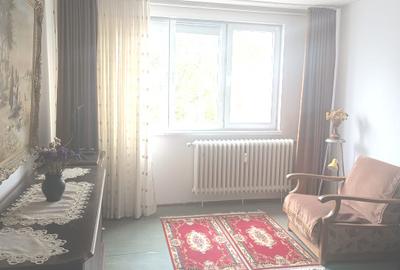 APARTAMENT 4 CAMERE- 81 mp  - 1 DECEMBRIE 1918 - 1