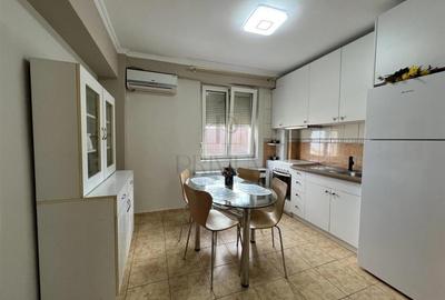 Apartament cu 3 camere semidecomandat, mobilat în Aradului
