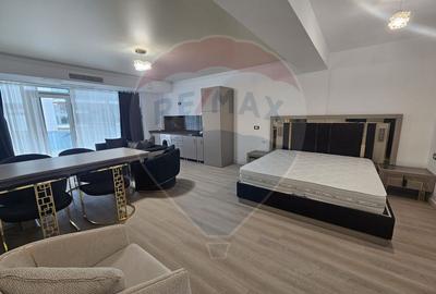 Apartament 2 camere cu vedere la mare,  terasa 20mp - 10