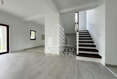 Jumatate de duplex de vanzare, despartit, Dumbravita - 4
