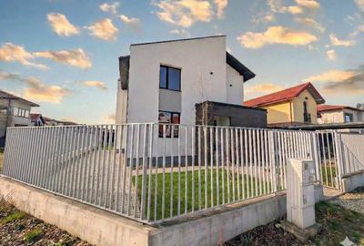Casă individuală cu 6 camere în Pipera