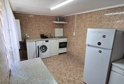 Casă 2 camere de închiriat | Barbu Văcărescu – Intrarea Glucozei | Parcare - 9