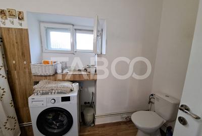Apartament cu 2 camere - luminos si spatios - etaj 1 - Piata Schiller - 10