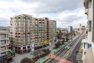Apartament 3 camere de vânzare, Ultracentral, Bacău - 23