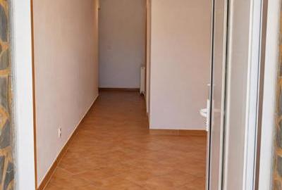 Apartament 3 camere, 140mp, cu acces auto in curte si facilitati, Prejmer, Braso - 2