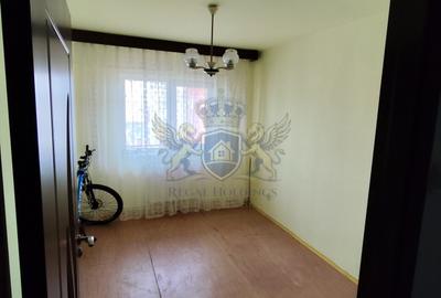 Apart. 3 Camere Decomandat. 75 Mp – Centrul Civic Brașov - 2