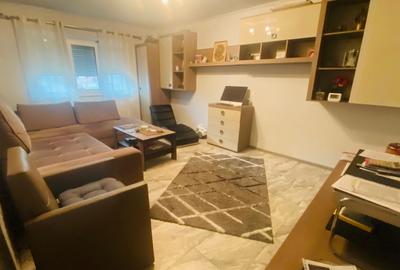 Apartament 3 camere de vânzare – Zona Dacia - 2