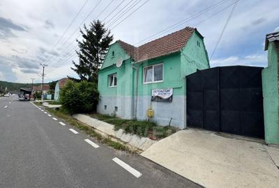 Casă individuală cu 4 camere în Hașag