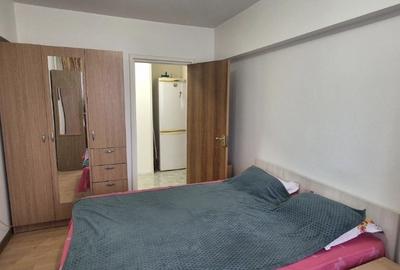 Apartament cu 2 camere semidecomandat, mobilat în Obor