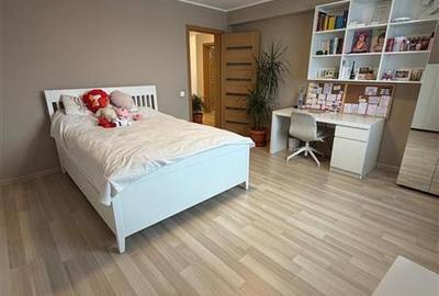 Vanzare apartament 4 camere pe 2 etaje, 3 bai, Urban Residence - 13