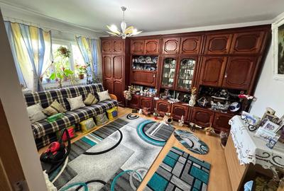 Apartament 4 camere decomandat CET - 8