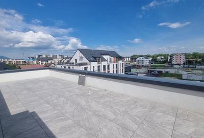 Penthouse de 2.5 camere zona Tractorul - 1