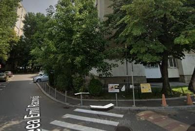 Apartament cu 2 camere decomandat în Berceni