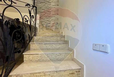 Casa/Vilă cu 4 camere de vânzare in Santandrei - 7