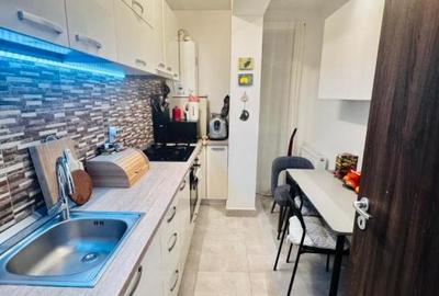115000 euro - 2camere-55mp- decomandata-centrala proprie-metrou - 3