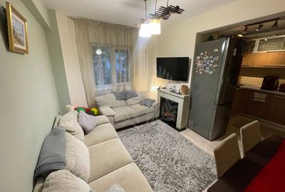 Apartament cu 4 camere decomandat, mobilat în 9 Mai