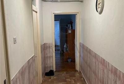 GIROCULUI - ETAJ 2 - BLOC IZOLAT - 3 CAMERE - 2 BAI - 4