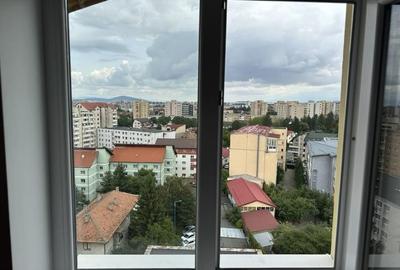 Vand apartament tip open space la mansarda in bloc nou zona Centru Istoric