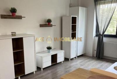 Apartament cu 2 camere decomandat, mobilat în Titan