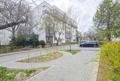 Apartament cu 3 camere decomandat, mobilat în Drumul Taberei