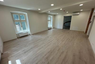 Saptii de birouri Ultracentral suprafețe de la 28 - 940 mp - 42