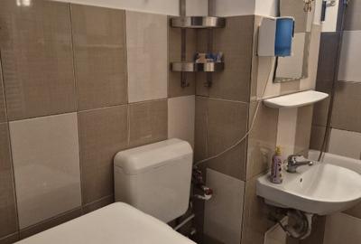 Persoana fizica vand apart 3 camere Lujerului, 2 balcoane, 2min metrou&41, renov - 3