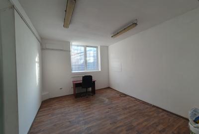 Spatiu 20 mp, 200 euro/luna - 1