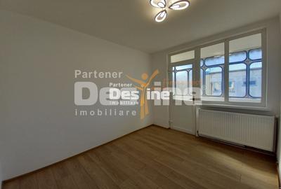 Apartament 2 camere 46 mp model decomandat, renovat in totalitate - Roman - 1