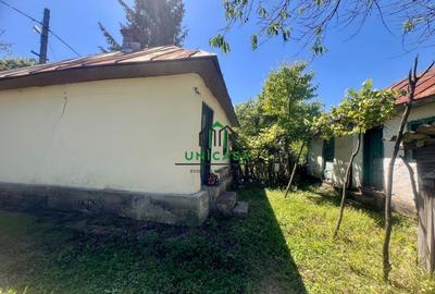 Teren intravilan de vânzare/Ocnele Mari/8.300 mp - 4