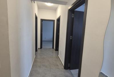 2 CAM. DECOMANDAT LANGA MEGA CRIVATULUI - 9