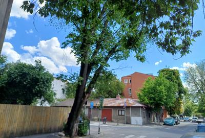 Muncii -Agricultori -4 camere -2 locuri parcare - 2