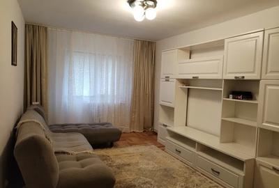 Apartament cu 2 camere decomandat, zona Galata - 1