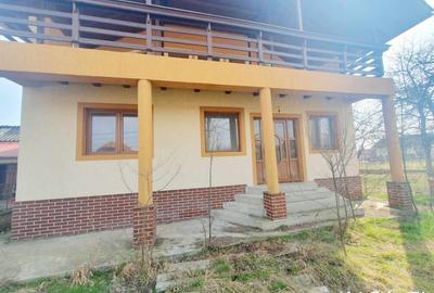 Casa D+P+M, situata in Arcani (Campofeni) - 8