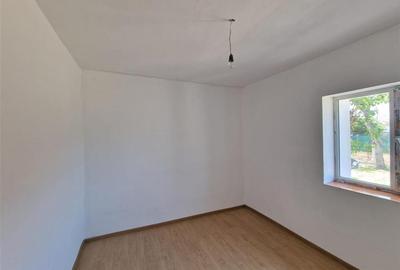 Casa cu 3 camere la Salard - 3