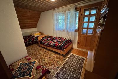 Casă de vacanță de vânzare în Colibița – priveliște superbă spre lac! - 11