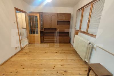 Apartament 3 camere, zona Pacurari - 1