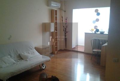 Garsonieră semidecomandată, mobilată în Titan