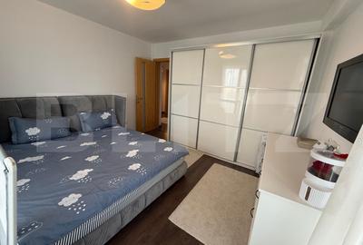 Apartament 3 camere, decomandat, 88 mp utili, etaj intermediar, lift, parcare - 1