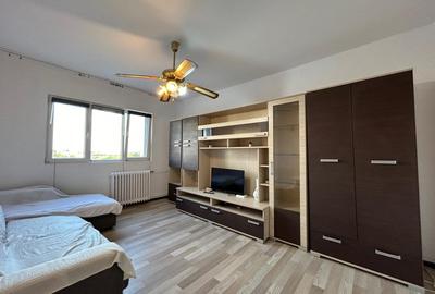 Apartament 3 camere, decomadat, etaj 4/10, 54mp utili, 10mp balcon-zona Sagului