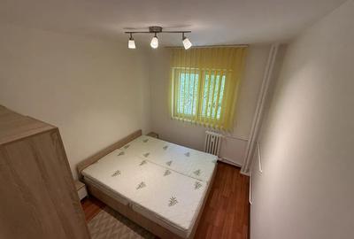 Apartament de Vanzare - 2 Camere - Aparatorii Patriei - 50 mp - 1