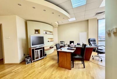 Spațiu pentru birouri langa Funshop Buziașului - 1