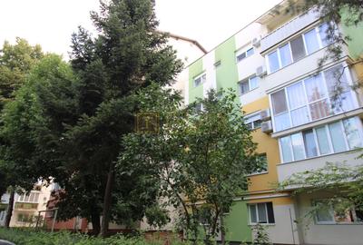 3 camere, clima, bloc anvelopat, Str. Cosminului - Girocului. - 1