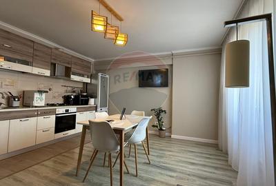 Apartament 3 camere cu boxă și loc de parcare strada Trotuș - 3