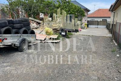 Casa individuala cu acces auto si hala- teren 1120mp - 2