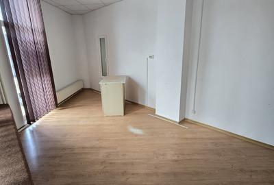 Birou, de 109.00 mp, în Ultracentral
