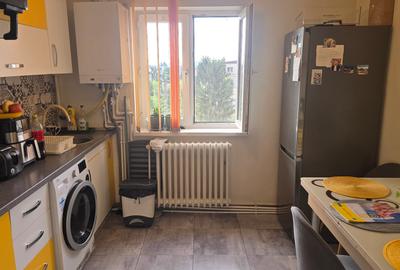 Vand apartament cu 2 camere in Deva, zona Al. Muncii (Piata), mobilat, utilat - 4
